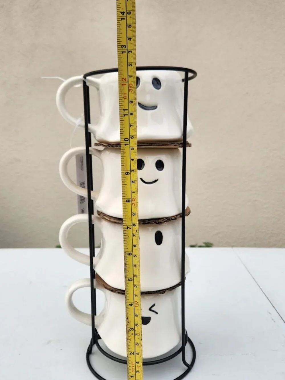 NEW Ceramic Ghost Face Mugs Mug Set of 4 Stacking Stackable White Stoneware Blac